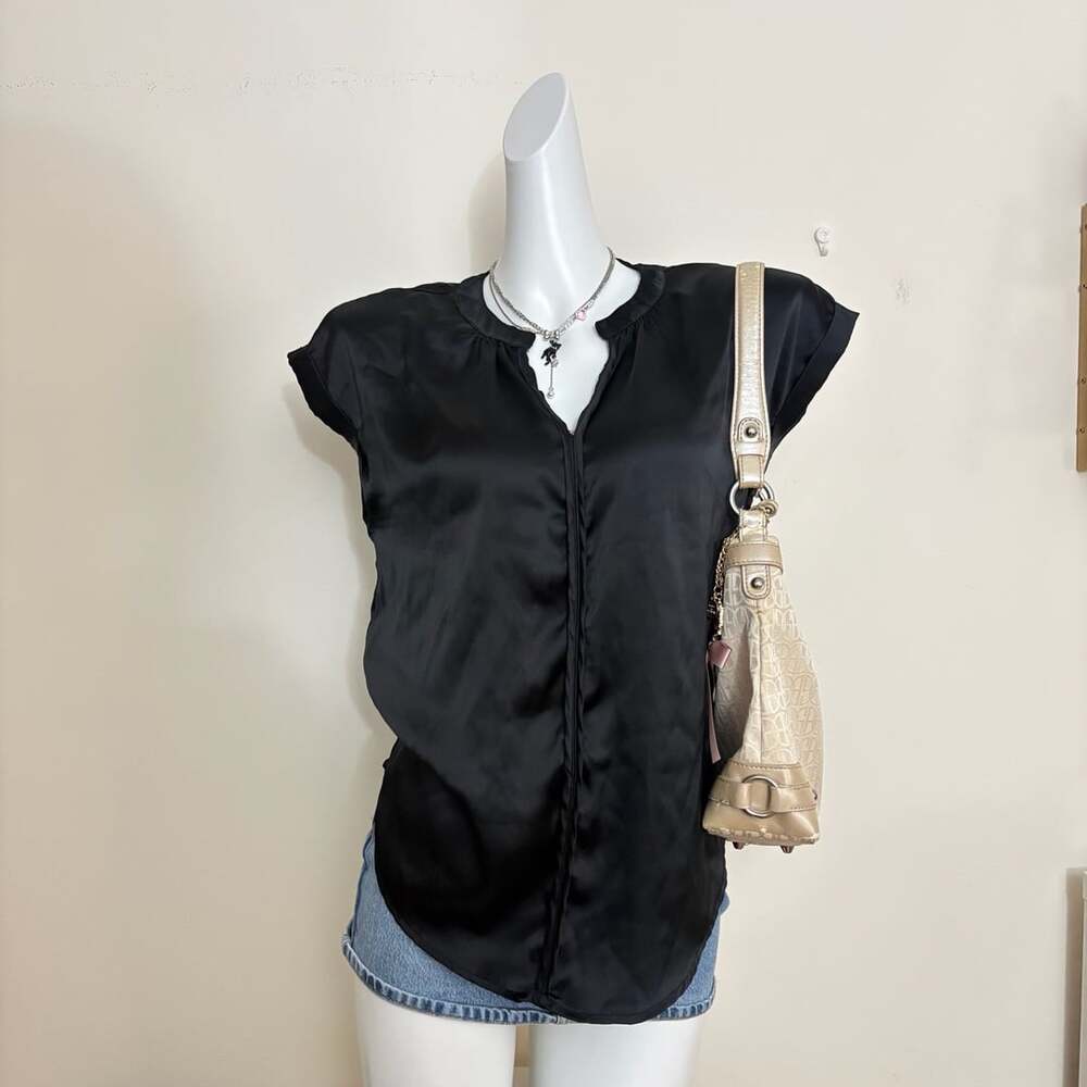 Japna Black Satin Capped Sleeve V-Neck Blouse Size S